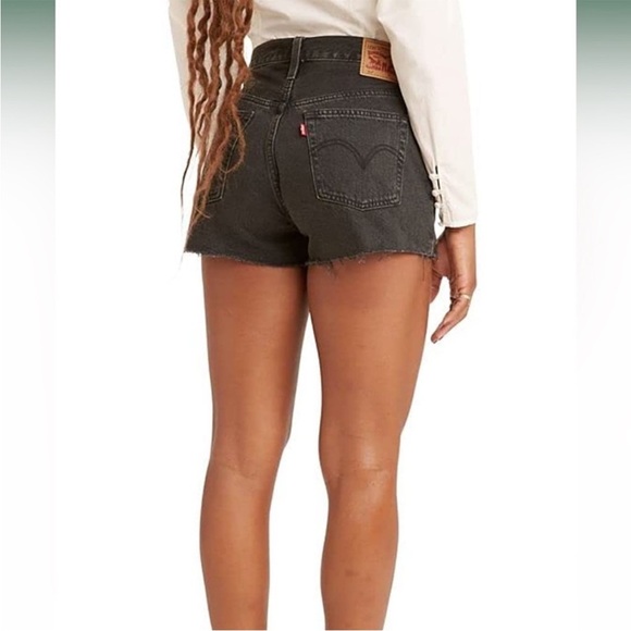 Levis 501 High Rise Black Distressed Shorts size 27 - Picture 1 of 12